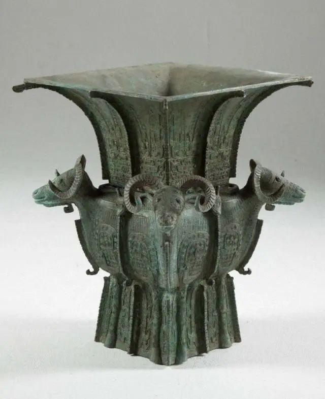 四羊方尊-中国国家博物馆