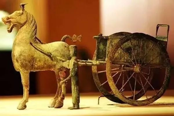 东汉铜车马 贵州省博物馆 东汉铜车马 贵州省博物馆